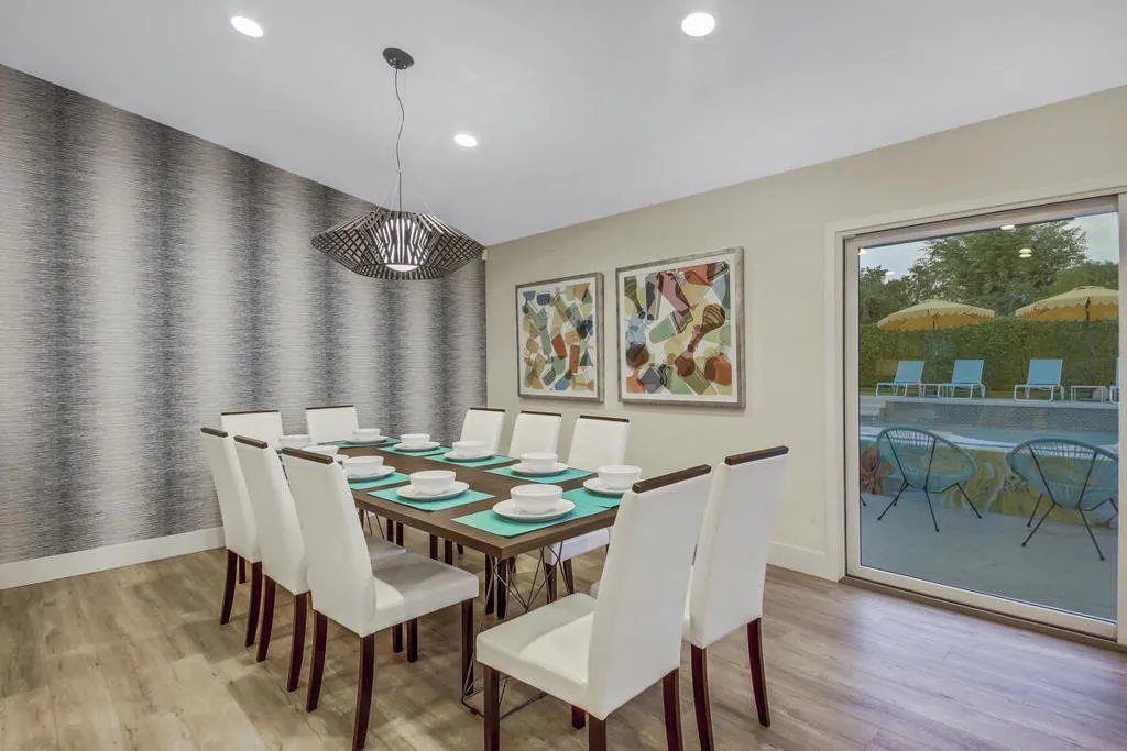 36 DINING MLS SIZE