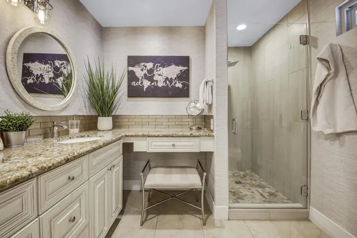 50 MASTER BATH MLS SIZE