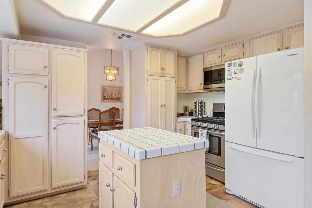 68947 Risueno Road, Cathedral City, California 92234 home-pic-29