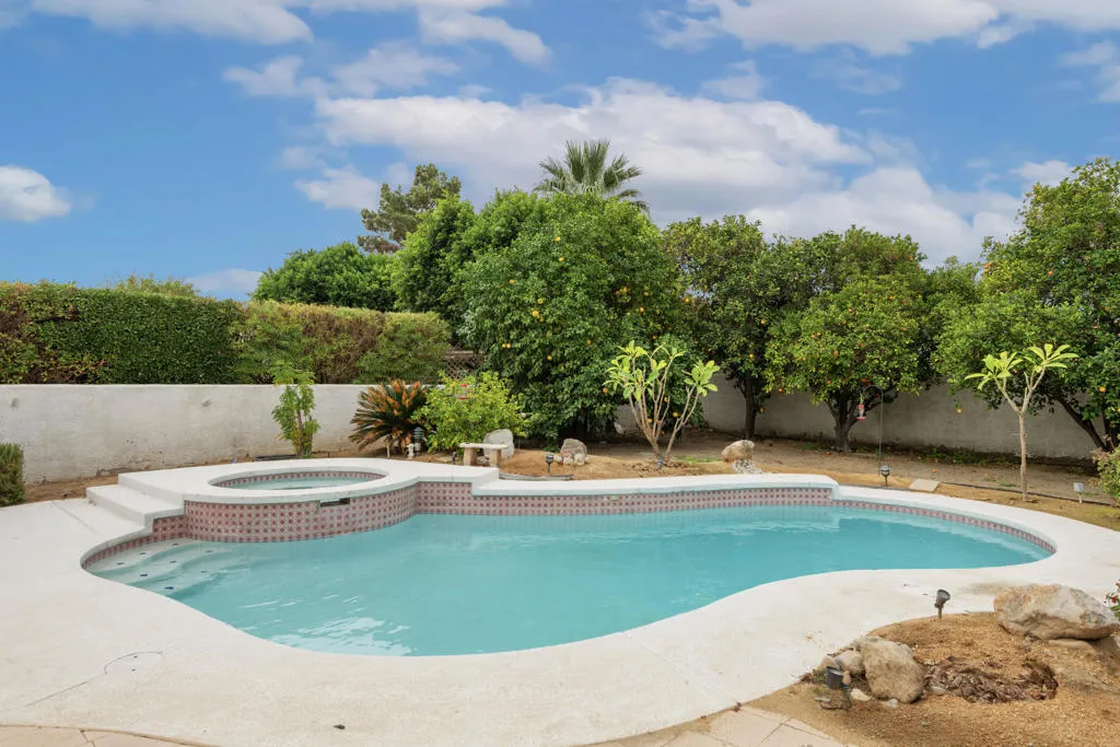 68947 Risueno Road, Cathedral City, California 92234 home-pic-47