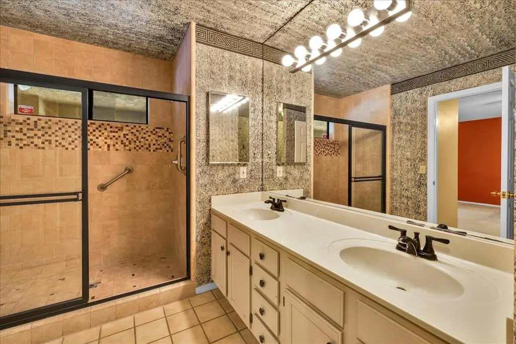 68220 Mccallum Way, Cathedral City, California 92234 home-pic-15