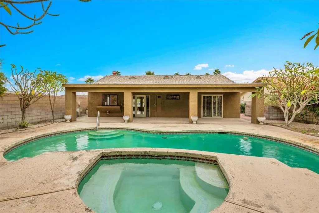 68220 Mccallum Way, Cathedral City, California 92234 home-pic-28