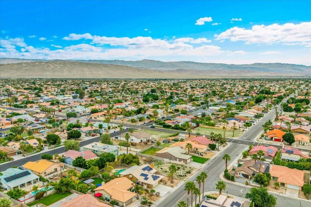 68220 Mccallum Way, Cathedral City, California 92234 home-pic-39