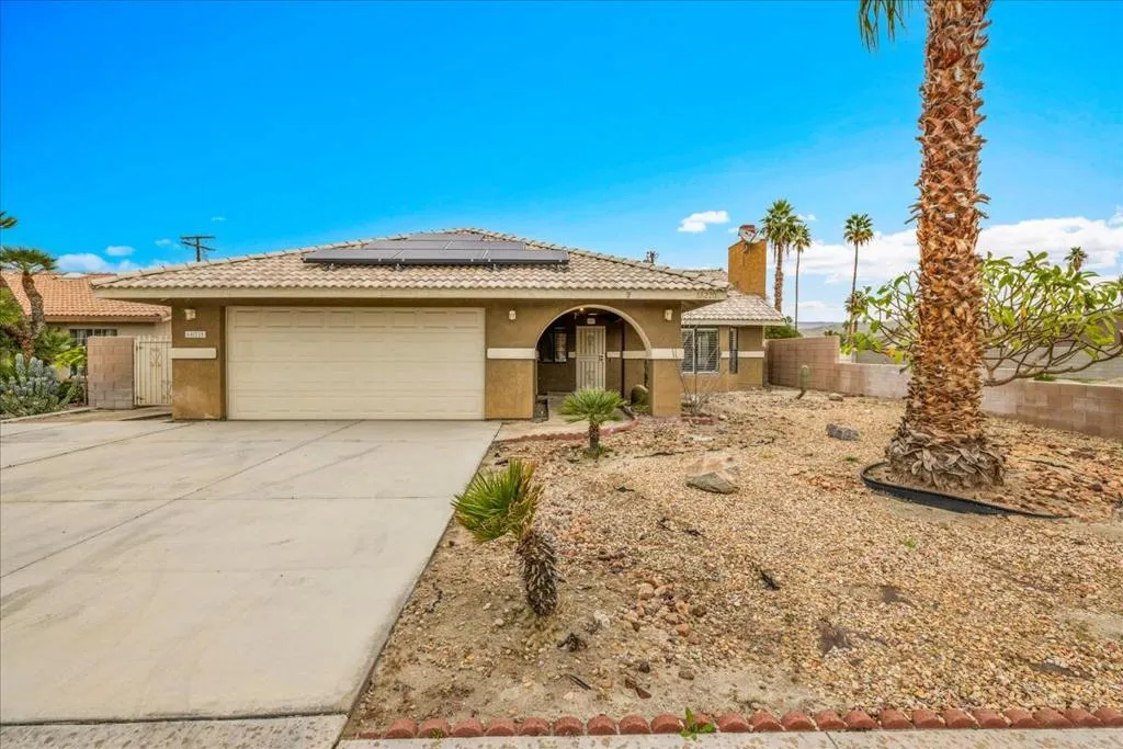 68220 Mccallum Way, Cathedral City, California 92234 home-pic-2