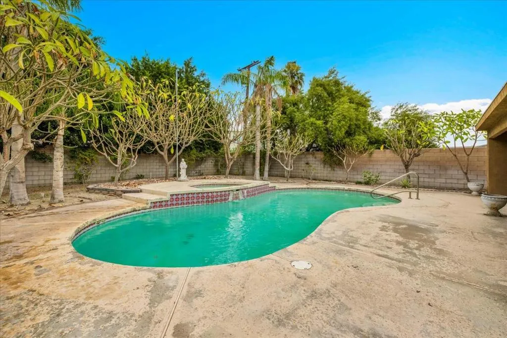 68220 Mccallum Way, Cathedral City, California 92234 home-pic-26