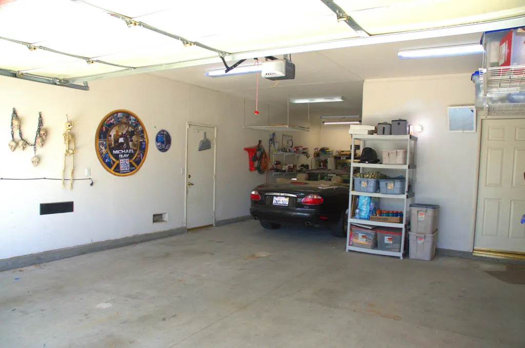 garage 2