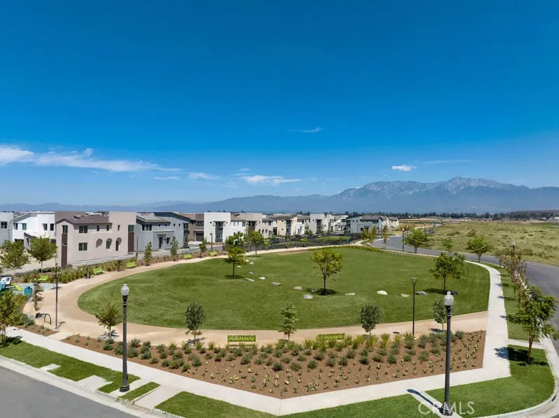 3679 S. Eichler Paseo 8, Ontario, California 91761 home-pic-17