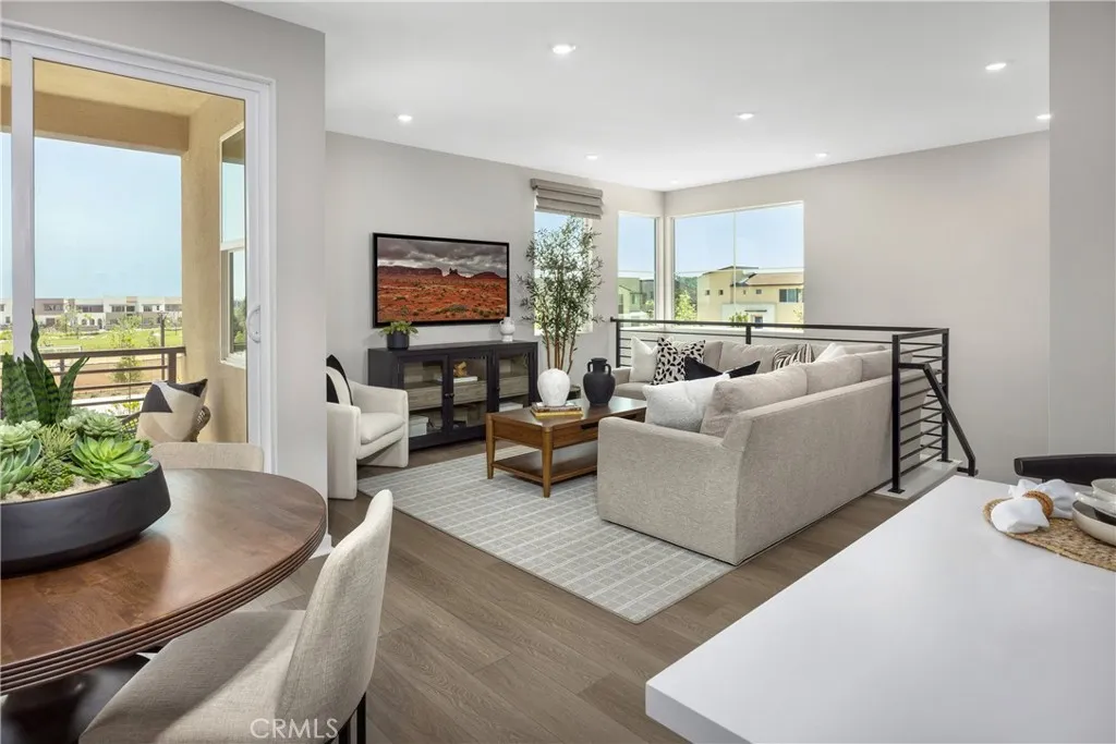 3679 S. Eichler Paseo 8, Ontario, California 91761 home-pic-9