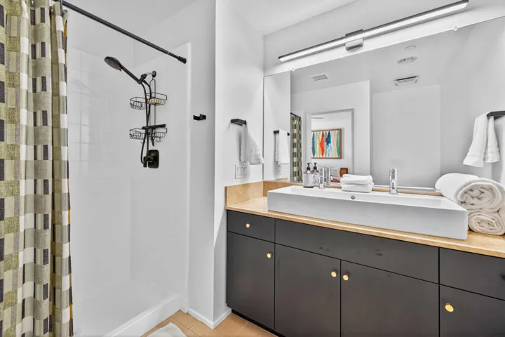 master-bath-1