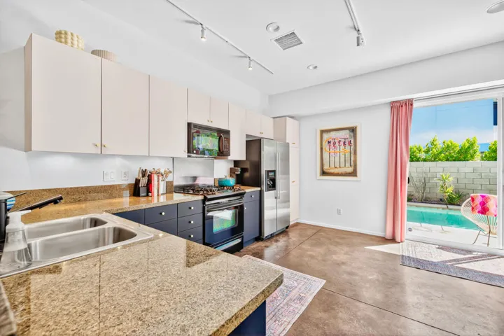kitchen-2