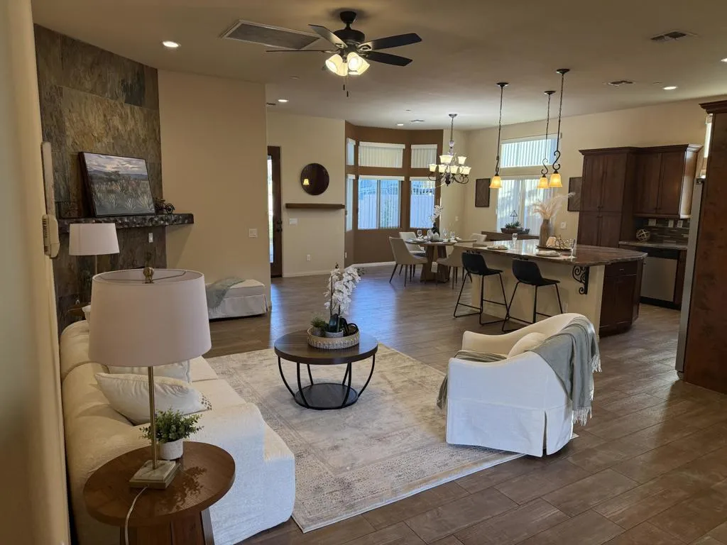 51885 Avenida Bermudas, La Quinta, California 92253 home-pic-4