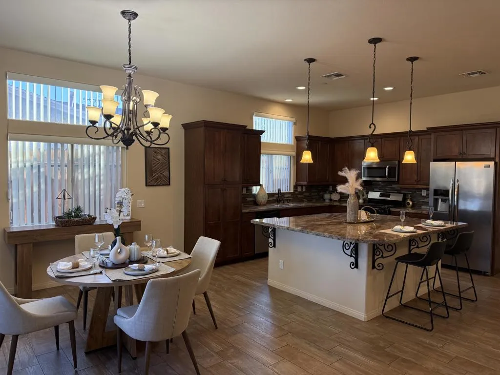51885 Avenida Bermudas, La Quinta, California 92253 home-pic-3
