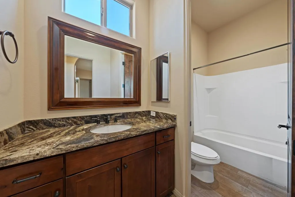 51885 Avenida Bermudas, La Quinta, California 92253 home-pic-23