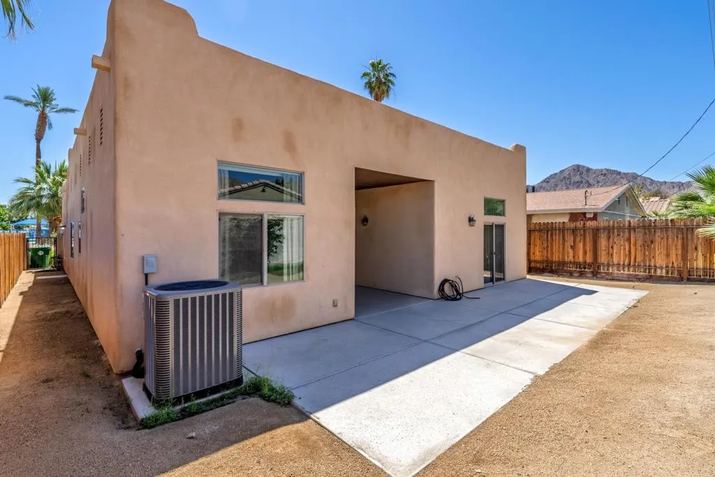 51885 Avenida Bermudas, La Quinta, California 92253 home-pic-28