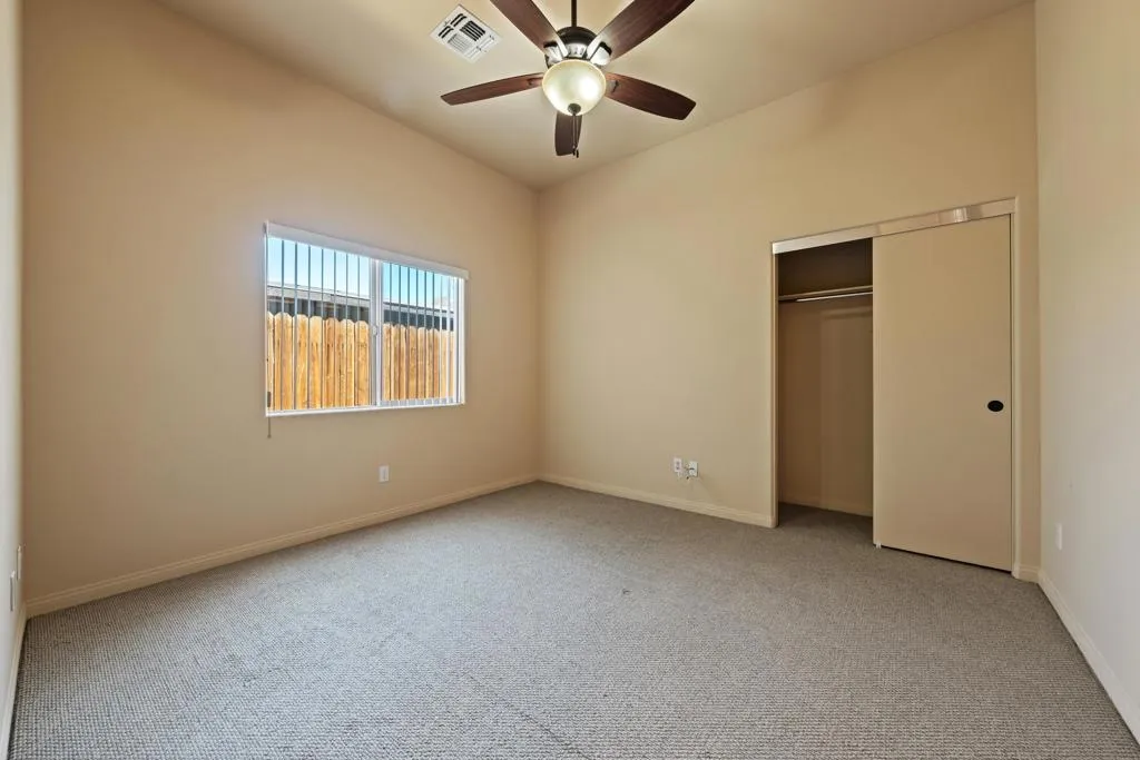 51885 Avenida Bermudas, La Quinta, California 92253 home-pic-24