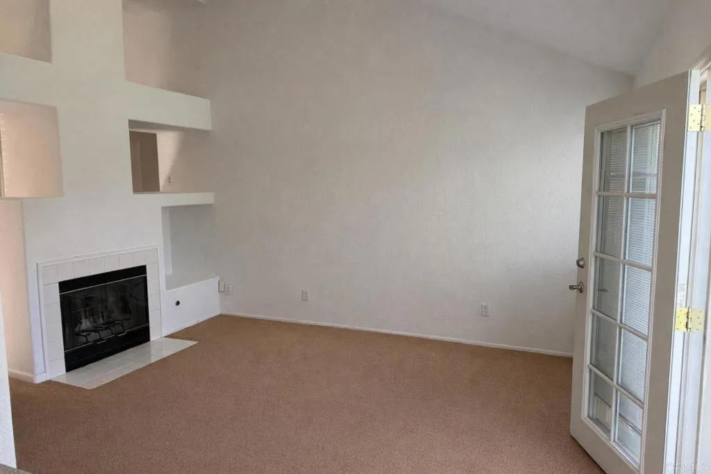 1726 Camino Miranda, San Jacinto, California 92583 home-pic-5