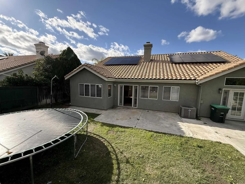 1726 Camino Miranda, San Jacinto, California 92583 home-pic-19