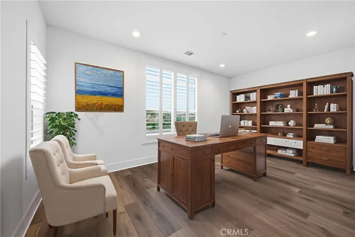 Staged office could be a 4th bedroom