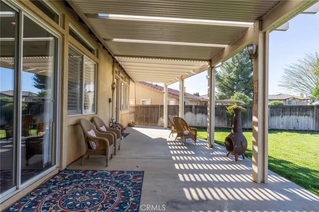 1153 Woodburn, Beaumont, California 92223 home-pic-14