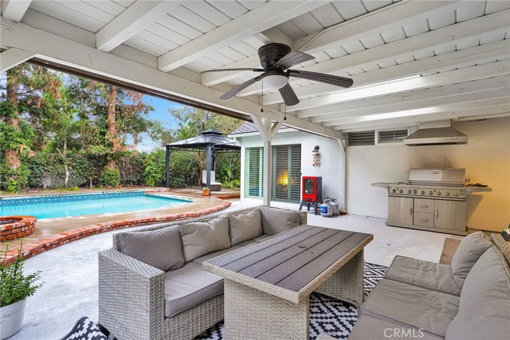 25442 Via Escovar, Valencia, California 91355 home-pic-41