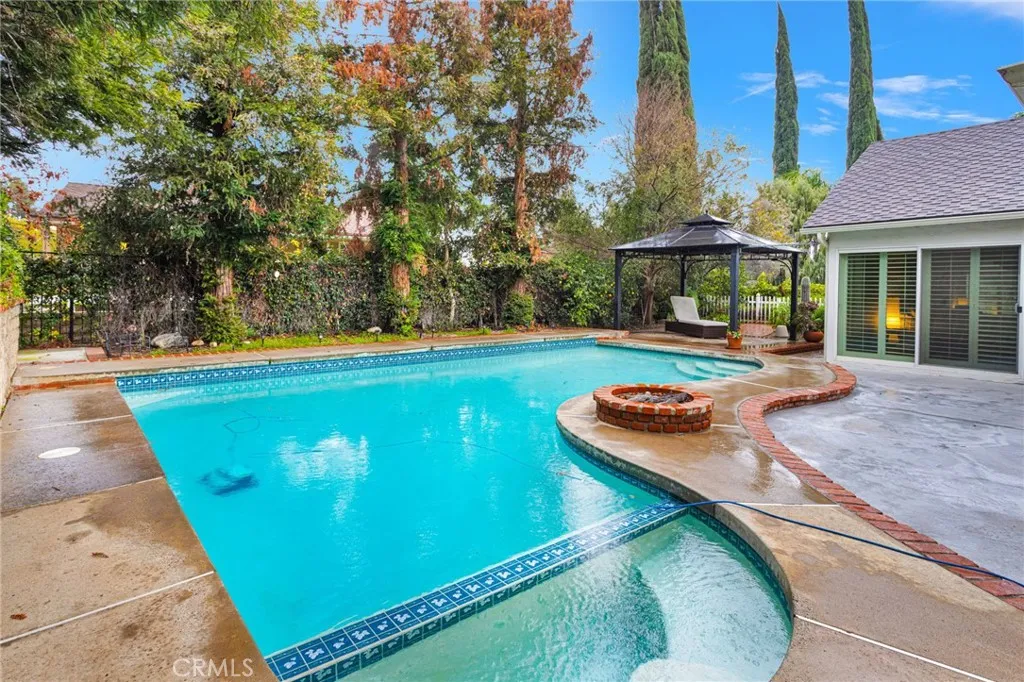 25442 Via Escovar, Valencia, California 91355 home-pic-43