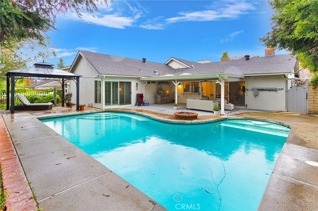 25442 Via Escovar, Valencia, California 91355 home-pic-44