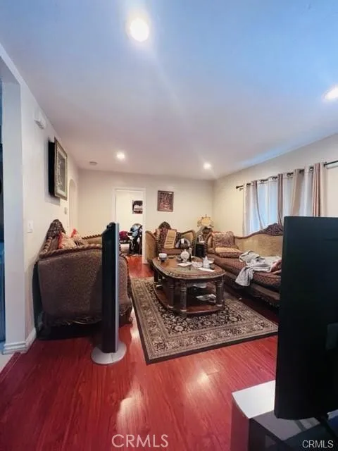 20802 Pioneer Boulevard, Lakewood, California 90715 home-pic-16