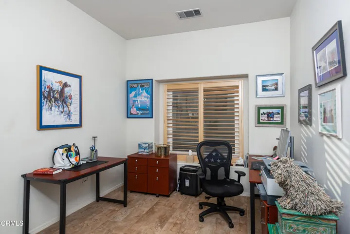 37_office_1