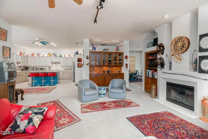 23_living_room_4