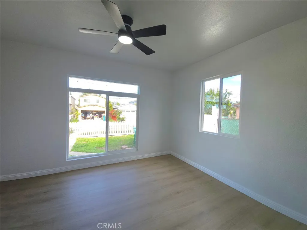 1924 W Arlington, Long Beach, California 90810 home-pic-5