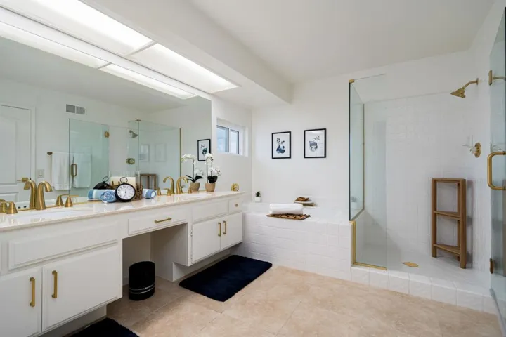 38-web-or-mls-JBAugusta_OPMG_1225_038