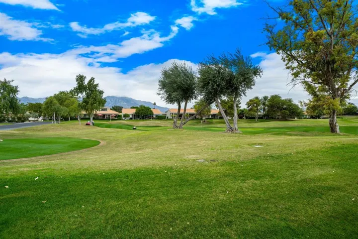 27-web-or-mls-JBAugusta_OPMG_1225_027