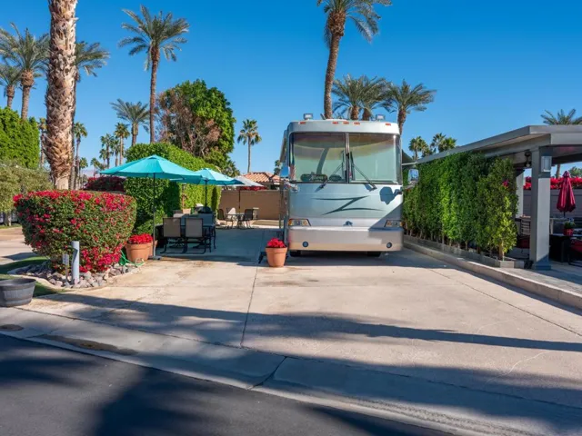 luxury RV lot 105-12