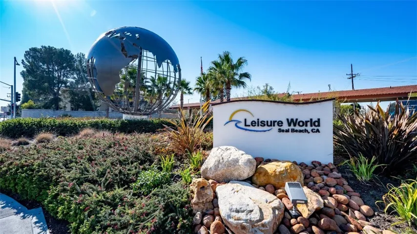 13671 Annanadale Drive 10g, Seal Beach, California 90740