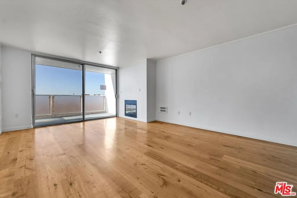 615 Esplanade 512, Redondo Beach, California 90277 home-pic-9