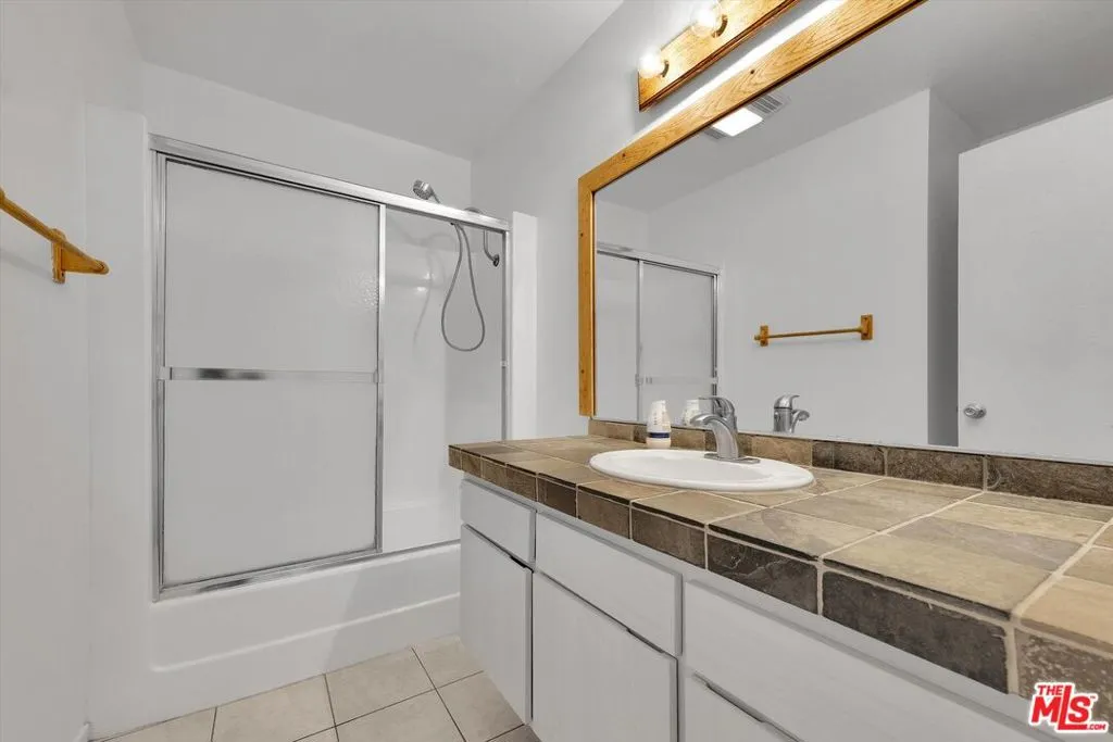 615 Esplanade 512, Redondo Beach, California 90277 home-pic-18