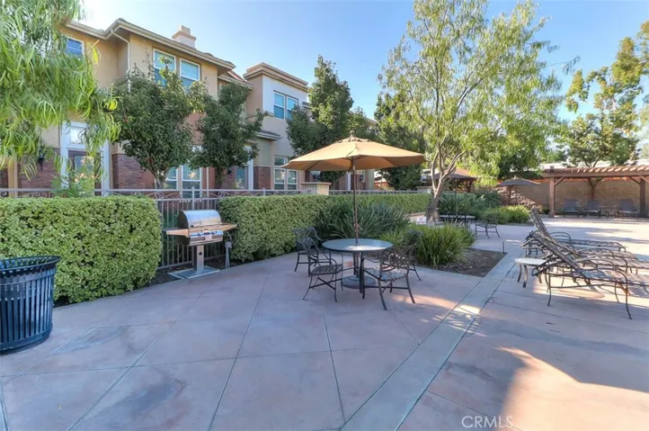 754 W 1st Street, Claremont, California 91711