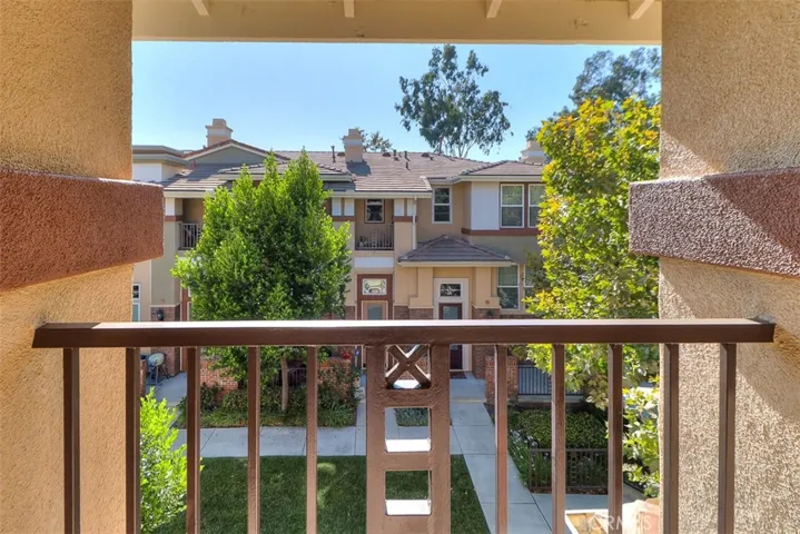 754 W 1st Street, Claremont, California 91711