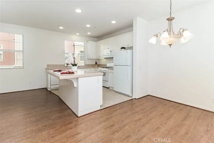 754 W 1st Street, Claremont, California 91711