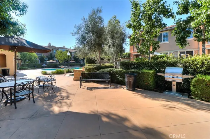 754 W 1st Street, Claremont, California 91711