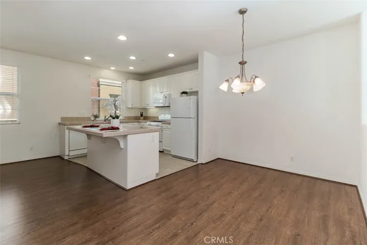 754 W 1st Street, Claremont, California 91711