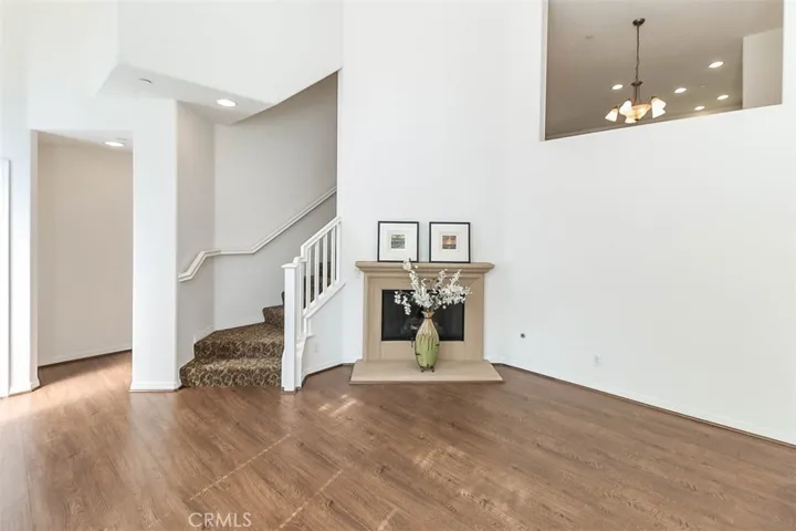 754 W 1st Street, Claremont, California 91711