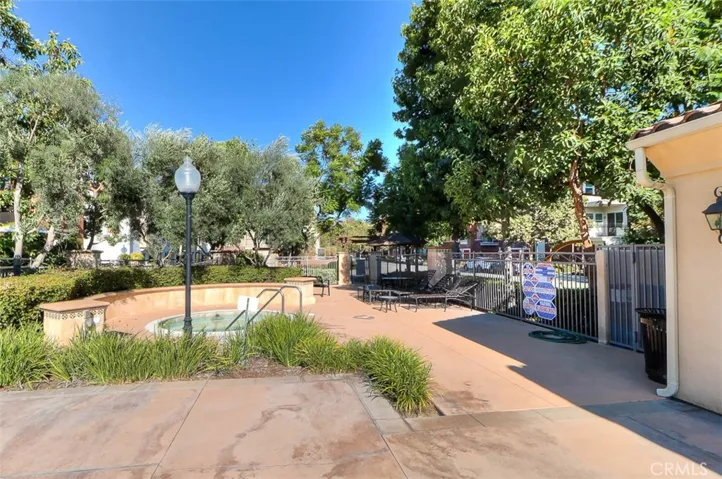 754 W 1st Street, Claremont, California 91711