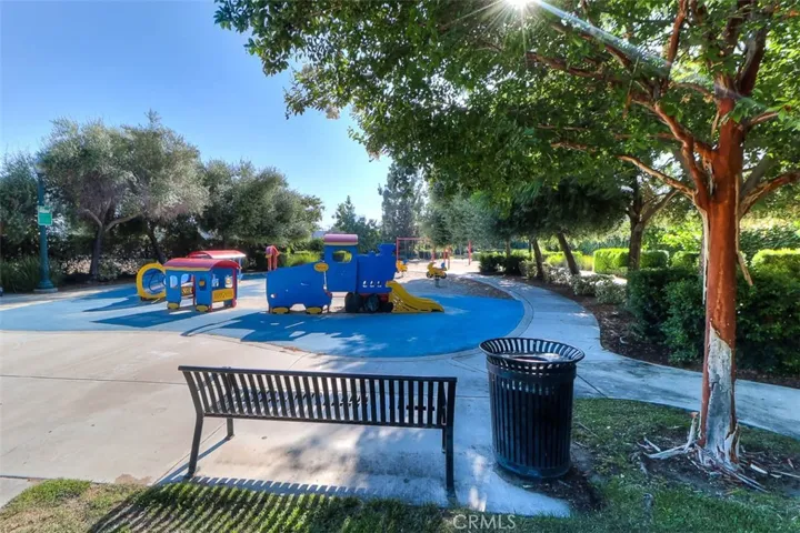 754 W 1st Street, Claremont, California 91711