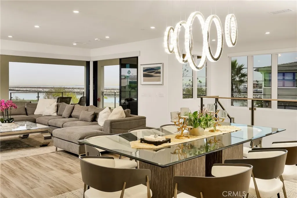 10 Ocean Place, Seal Beach, California 90740 home-pic-29