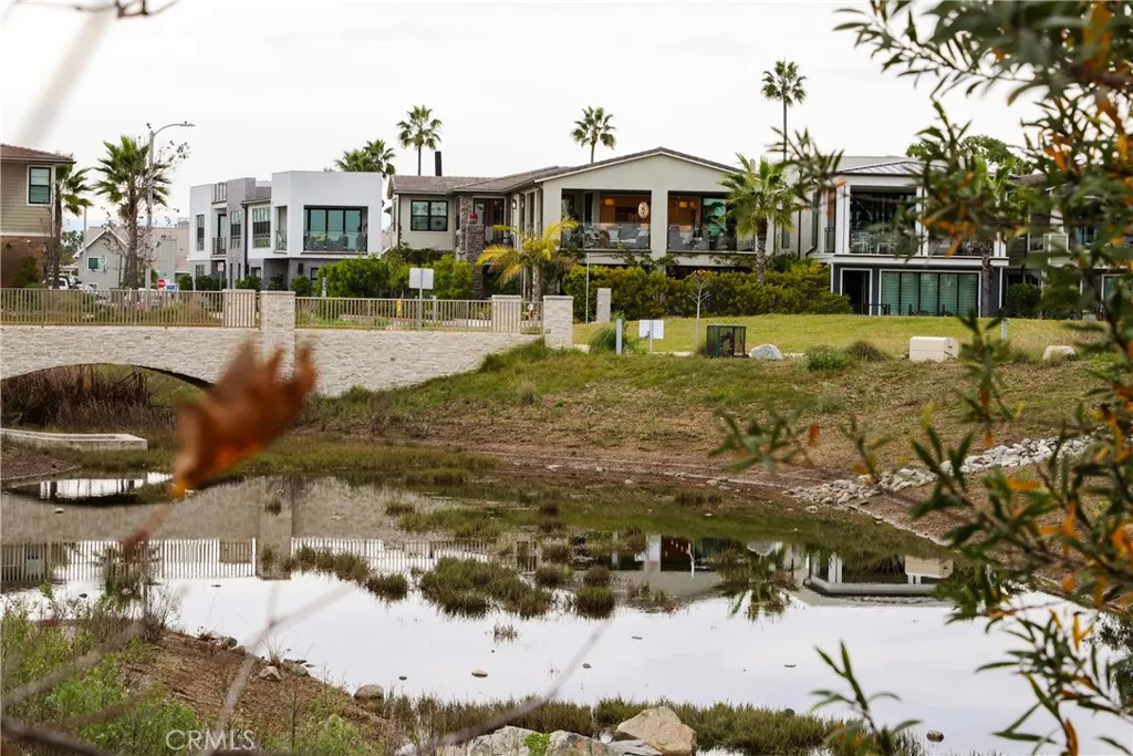 10 Ocean Place, Seal Beach, California 90740 home-pic-38