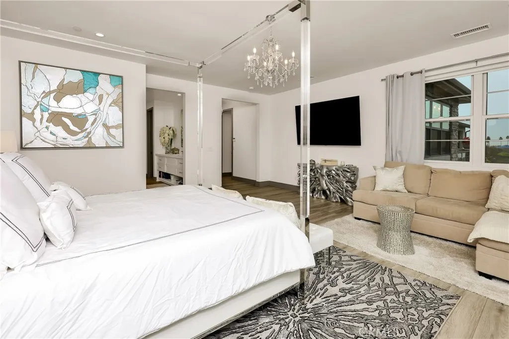 10 Ocean Place, Seal Beach, California 90740 home-pic-34