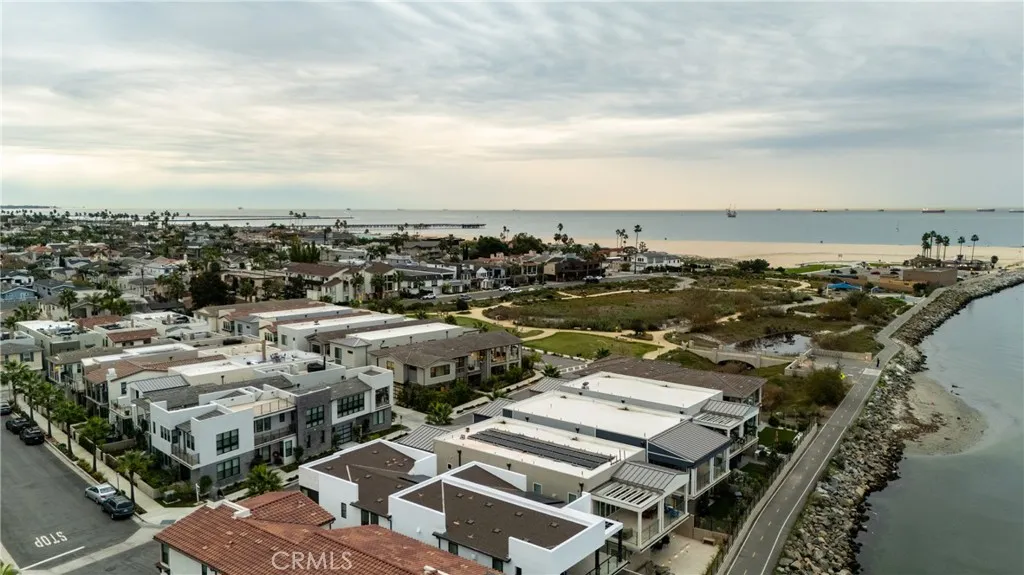 10 Ocean Place, Seal Beach, California 90740 home-pic-5