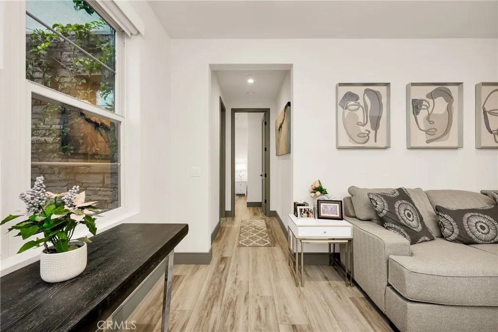 10 Ocean Place, Seal Beach, California 90740 home-pic-14