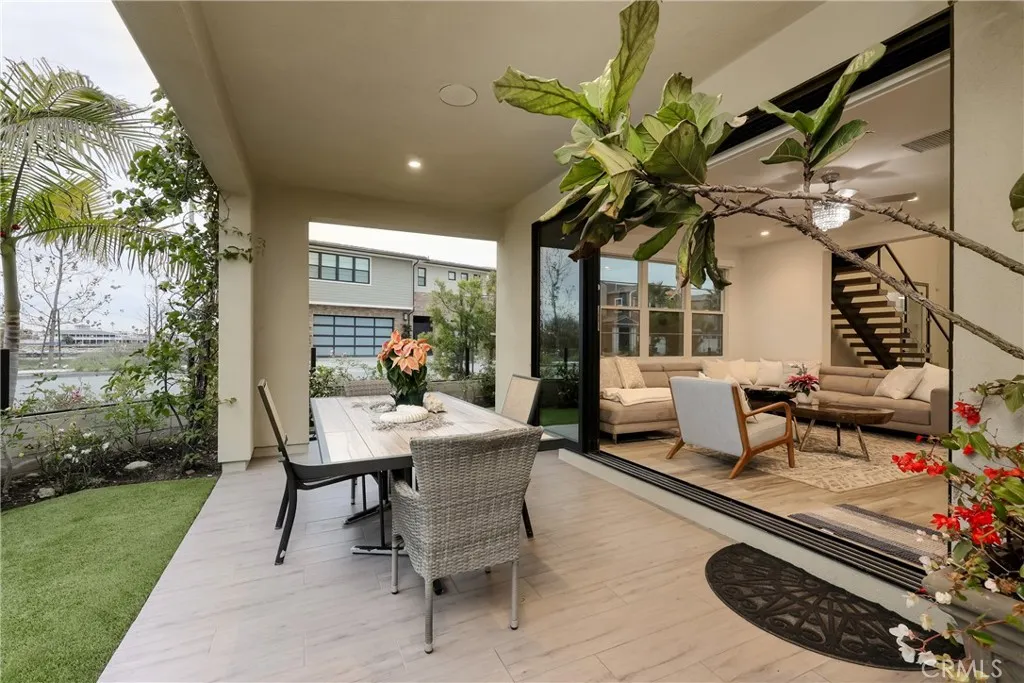 10 Ocean Place, Seal Beach, California 90740 home-pic-19